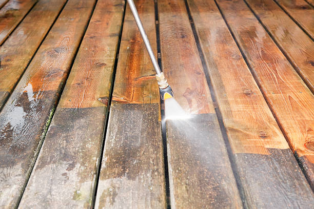 Best Deck Cleaning Services  in Greenfield, IN